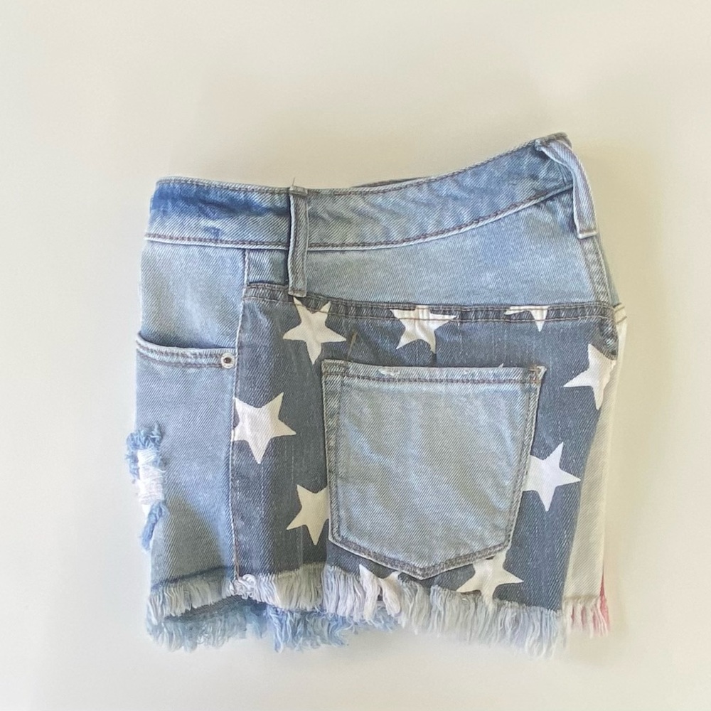Mossimo American Flag High-Rise Distressed Frayed Jean Shorts, Sz 2/26 - Picture 6 of 7